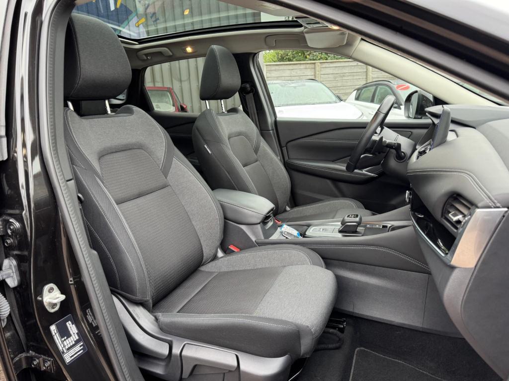 Nissan Qashqai 1.3 mhev xtronic n-connecta design pack incl. trekhaak!