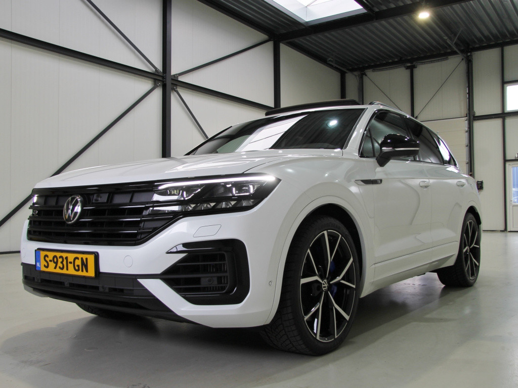 Volkswagen Touareg r 3.0 tsi ehybrid 462pk | full option | garantie 02-2026