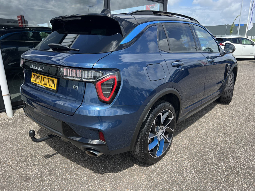 Lynk & Co 01 1.5 261pk plug in hybrid , trekhaak , pano dak , 360gr camera