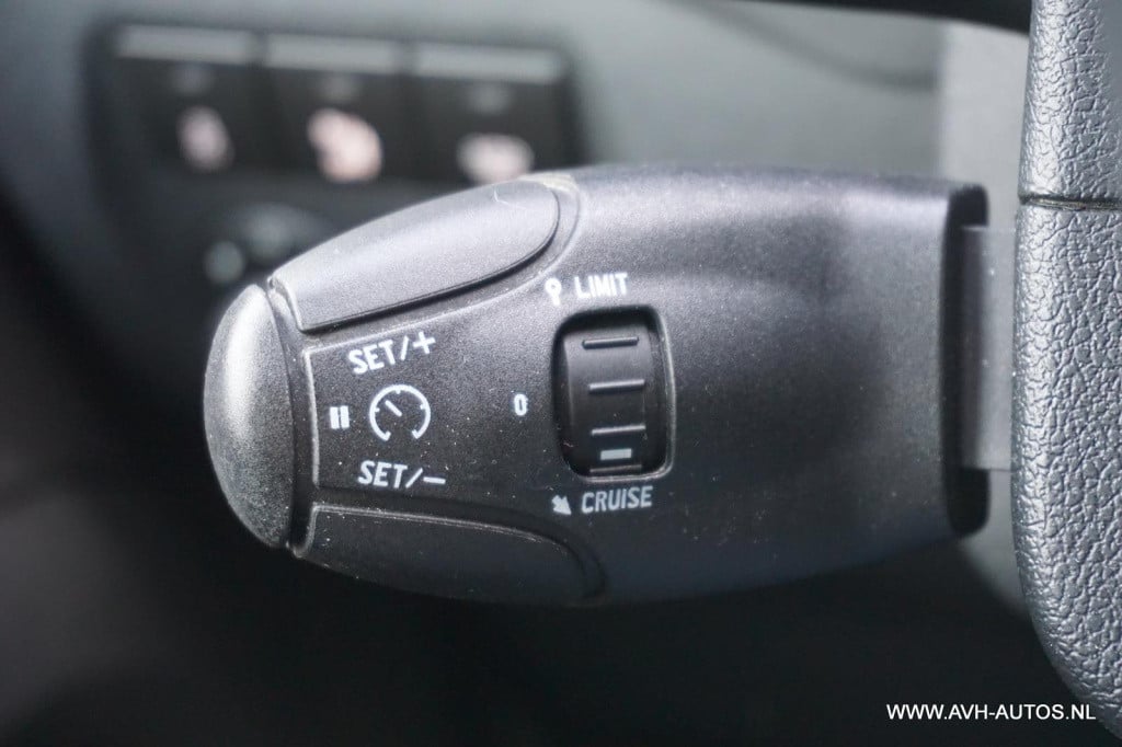 Peugeot Partner tepee 1.2 puretech allure