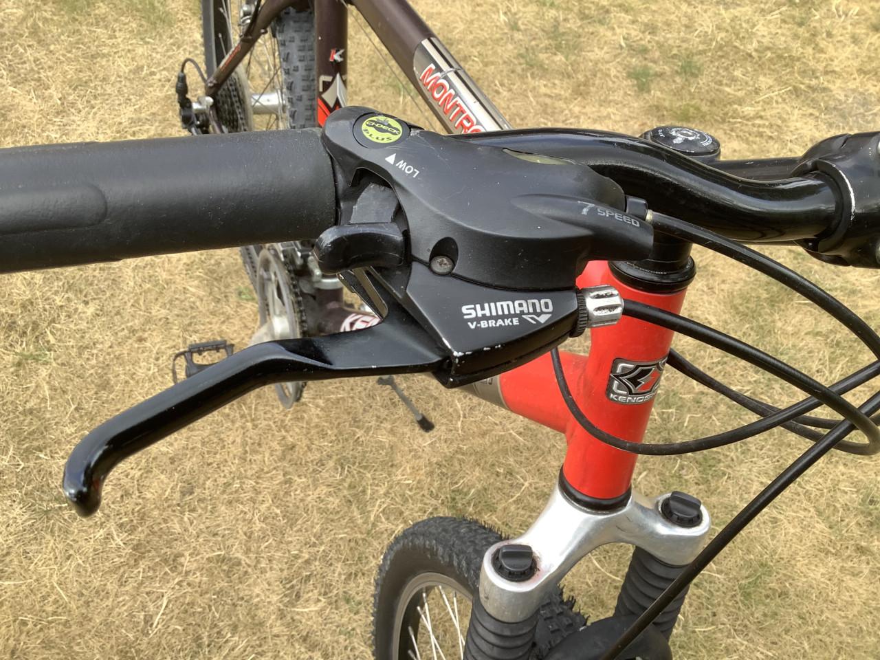 Mountainbike Kenosha Montreal framemaat 52cm.