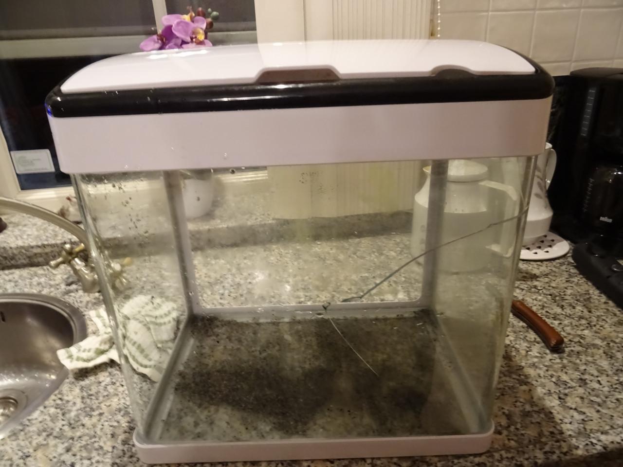 Gratis lekke aquarium op halen ??