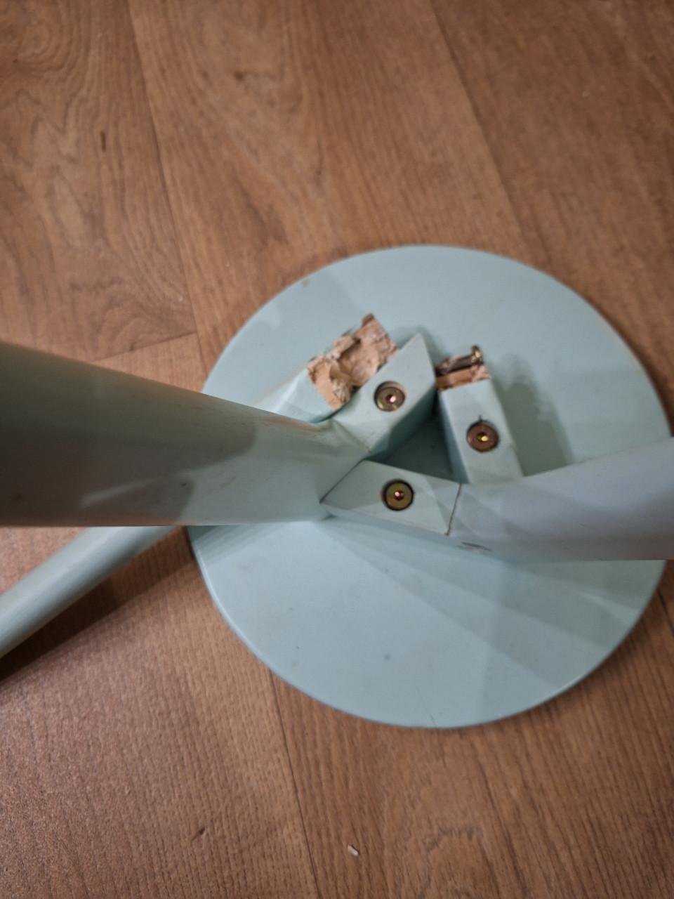 Gratis tafeltje(opknapper)