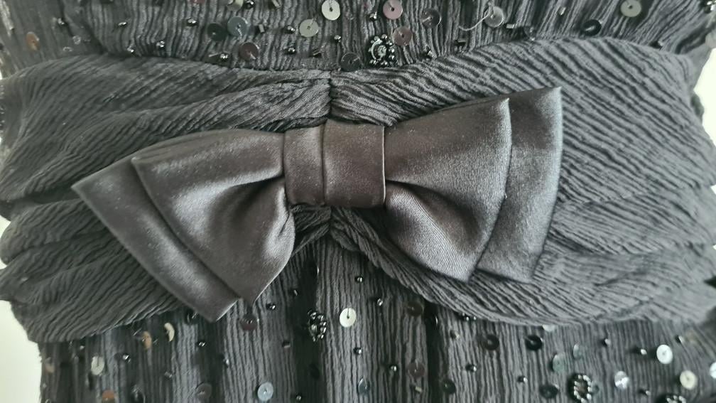 Rena Lange: Nieuw zwart zijde jurkje kraaltjes/pailletjes maat 42