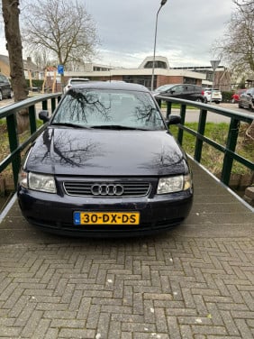 Audi a3 te koop of te ruil scooter of elctriche fiets goedkoop 11 mnd apk