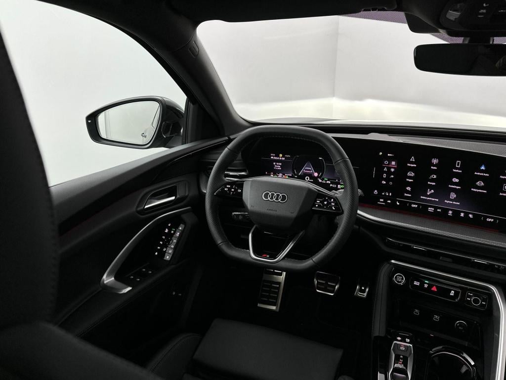 Audi Q5 s edition competition e-hybrid 270 kw / 367 pk suv