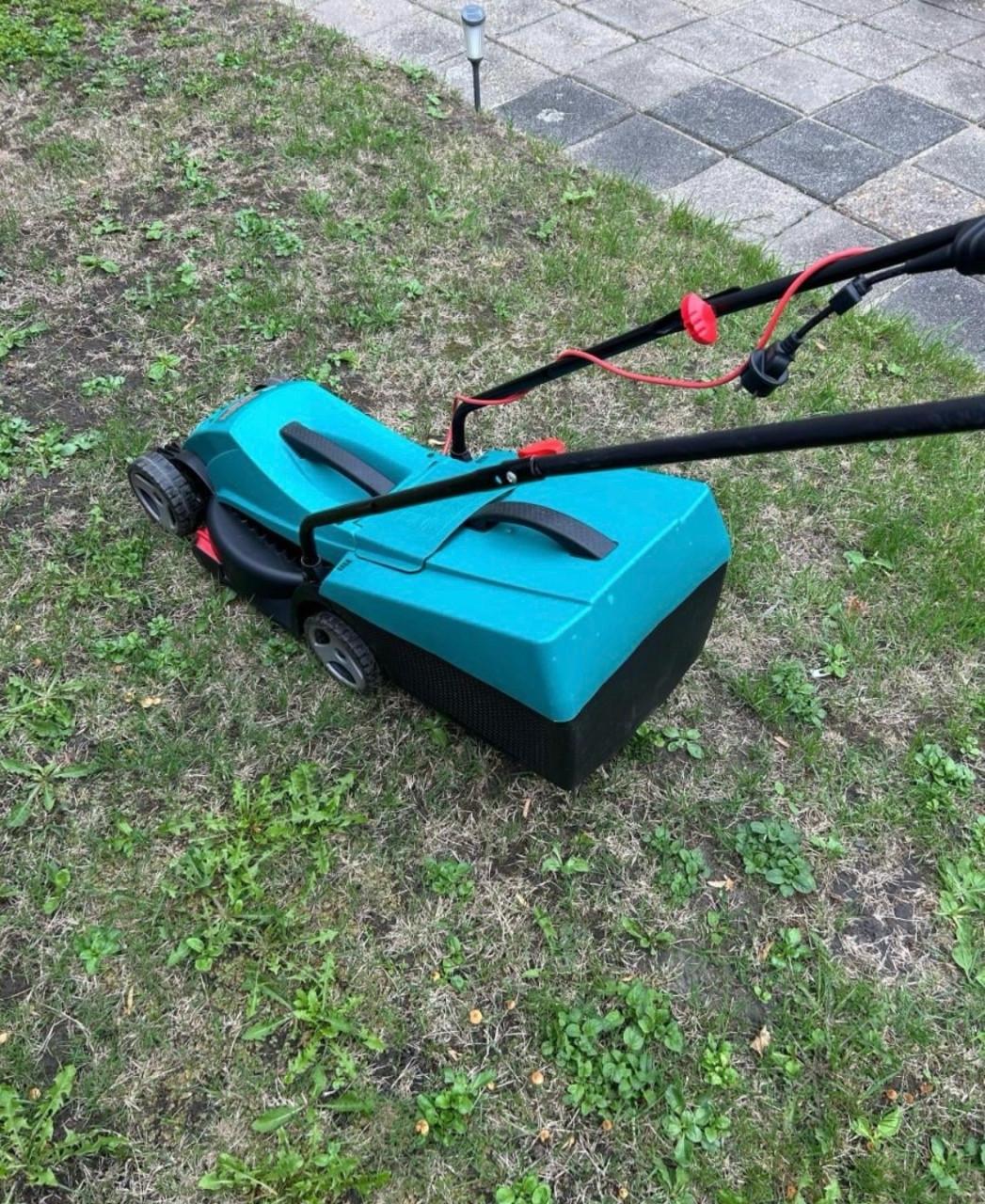 Bosch grasmaaier Zo goed als nieuw !