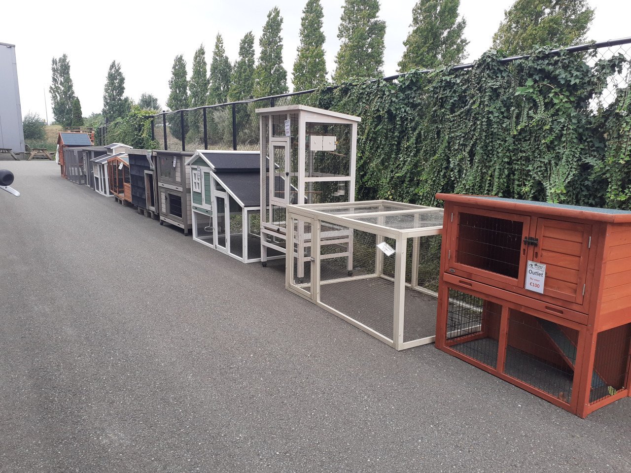 OUTLET hokken hoge korting te koop kippenhok konijnenhok!