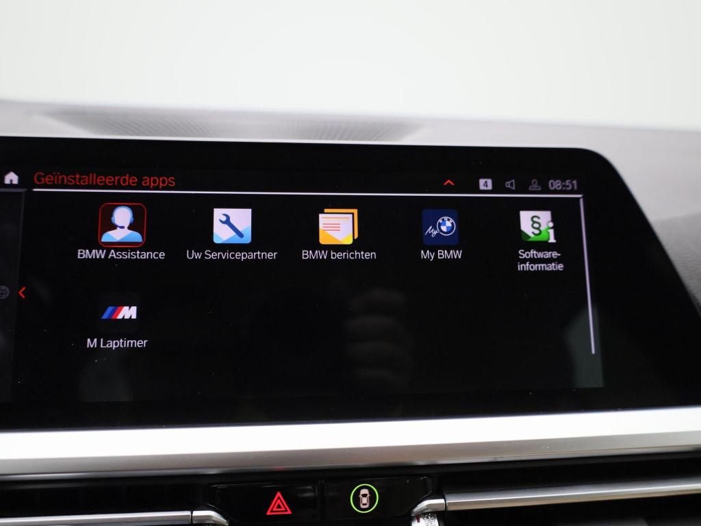 BMW 3-serie 318i business edition | virtual cockpit | navigatie | leder | c