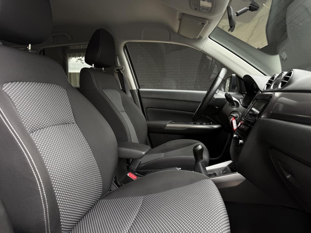 Suzuki Vitara 1.0 boosterjet select