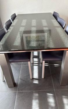 Eettafel granieten blad