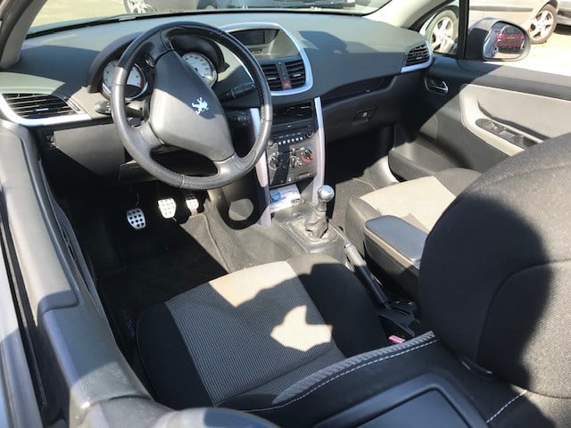 Peugeot 207 CC 2007