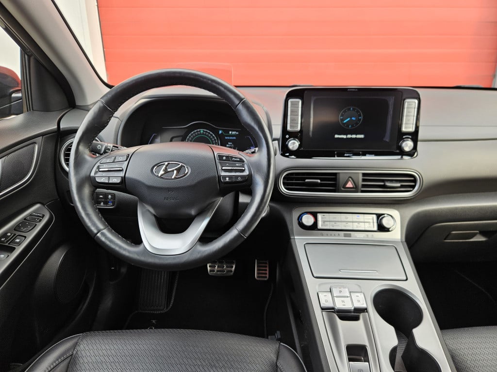 Hyundai Kona ev premium 64 kwh | acc | camera | stoelverw.