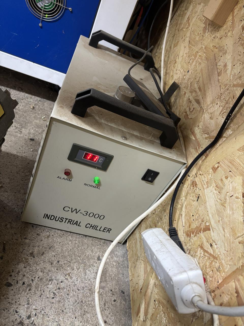 HD Lasers 60w CO2 laser + aansturingslaptop en software