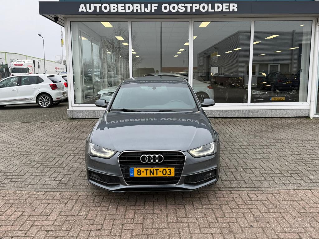 Audi A4 limousine 1.8 tfsie limited s