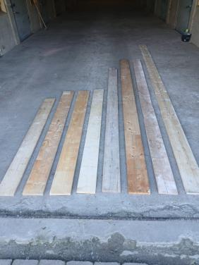 27 meter aan houten planken, steigerplanken.