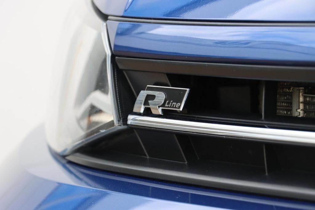 Volkswagen Polo 1.0 tsi highline business r 95pk | camera | carplay