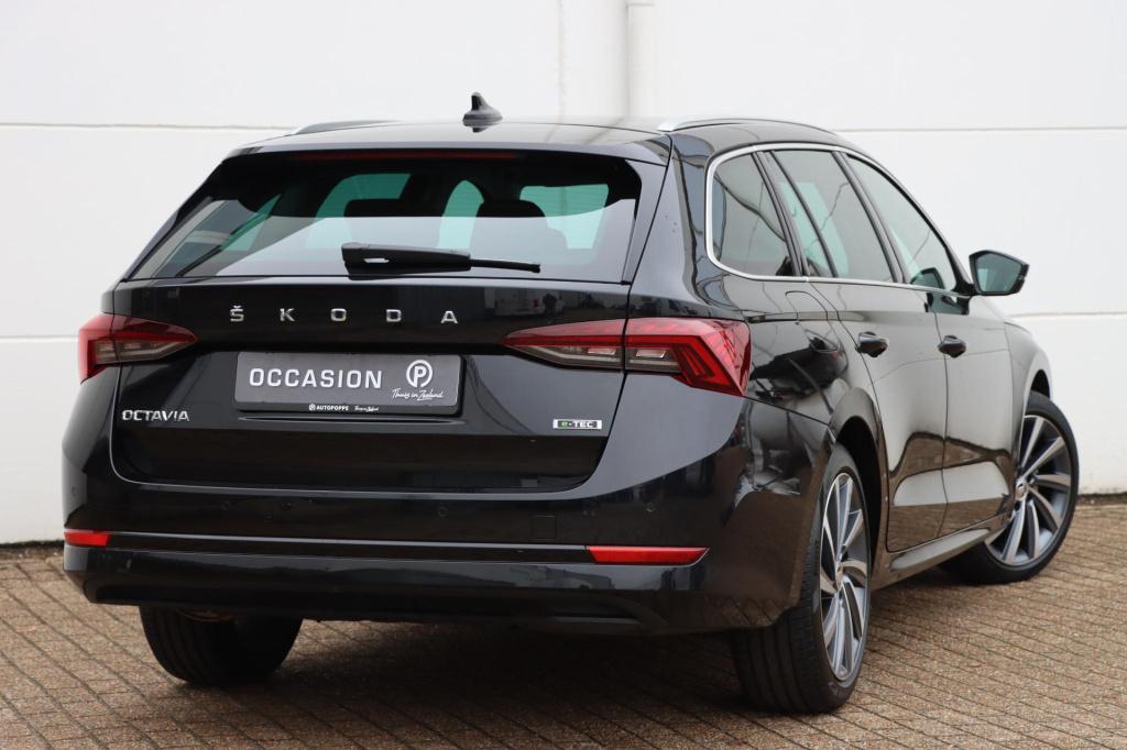 Skoda Octavia combi 1.5 e-tsi business edition plus dsg7 150pk