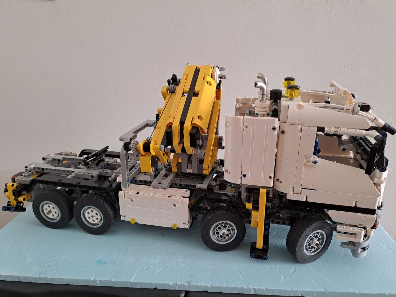 Lego technic kraantruck 8258