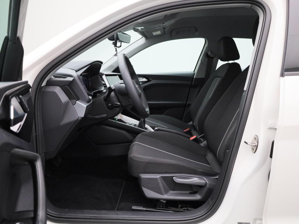 Audi A1 Sportback 25 tfsi pro line | lmv | parkeer sensoren | virtual cockp