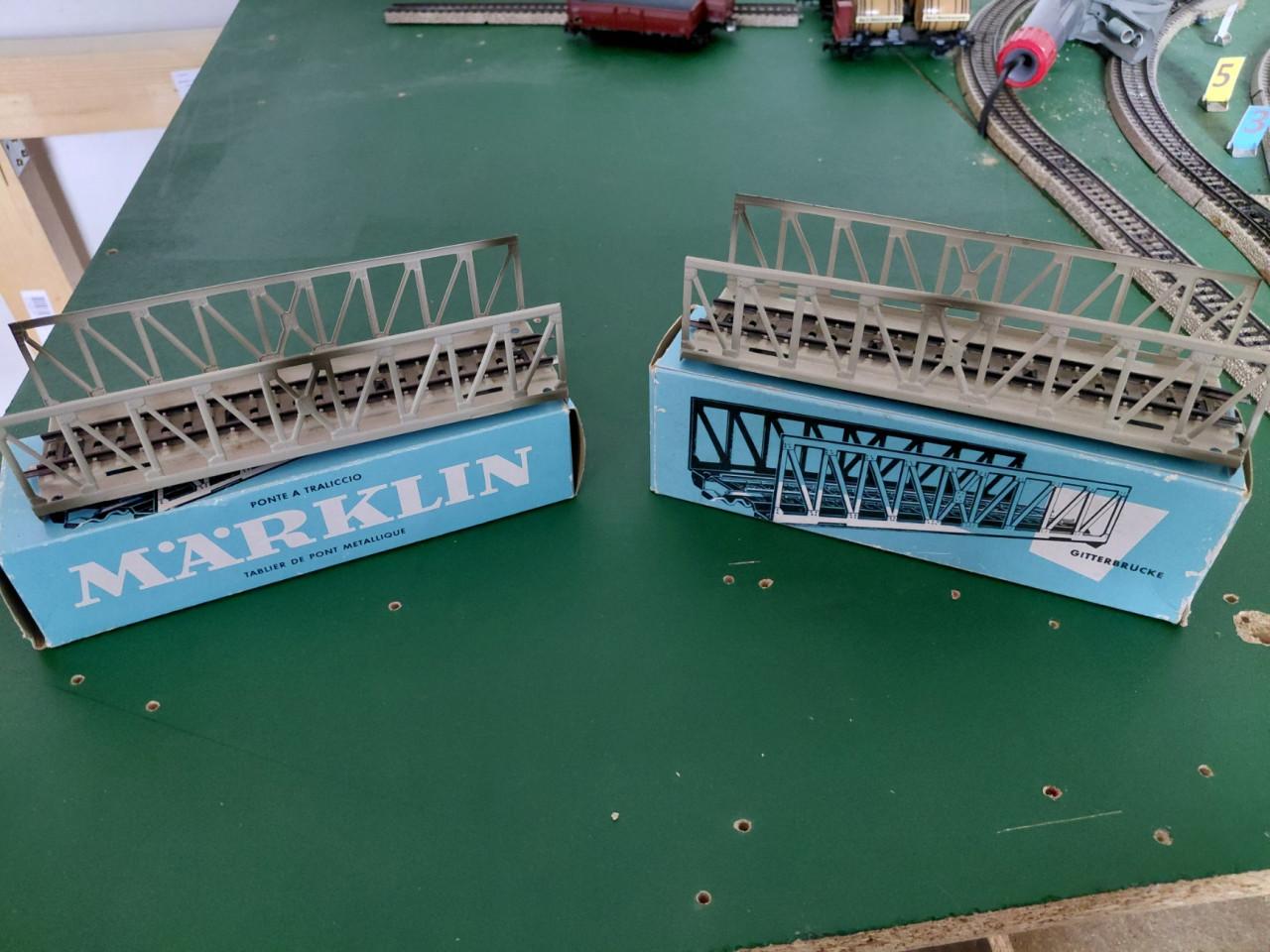 2 Märklin vakwerkbruggen