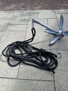 Anker voor sloep