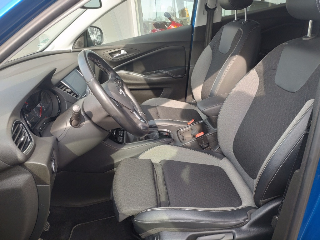 Opel Grandland X 1.2 turbo business +