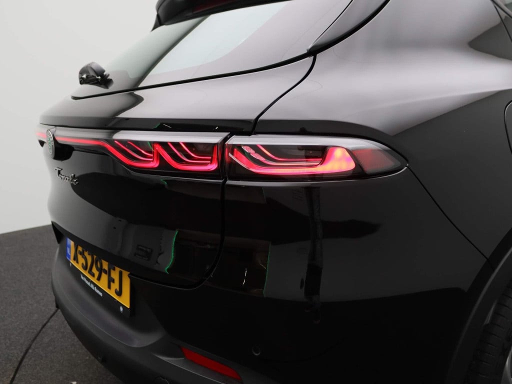 Alfa Romeo Tonale 1.5t hybrid sprint | navigatie | parkeersensoren | digita