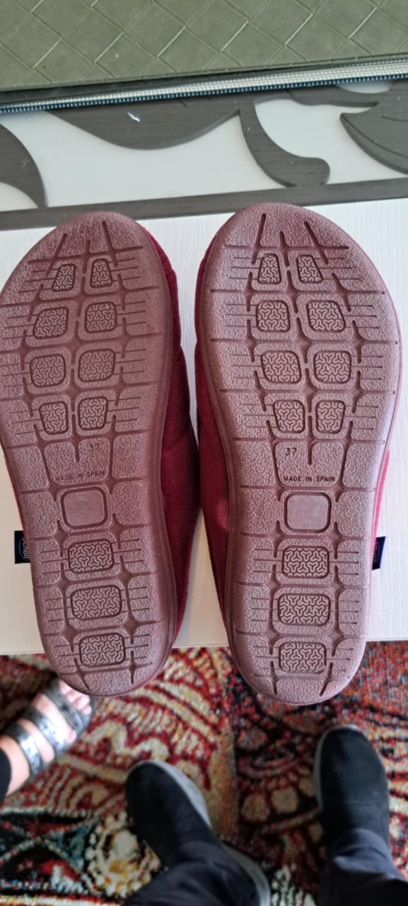 DAMES PANTOFFEL MAAT 37
