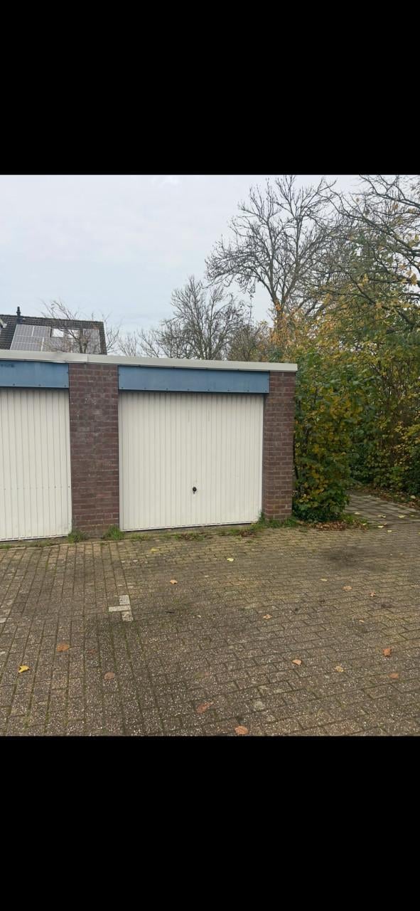 Garage te huur Kapelle