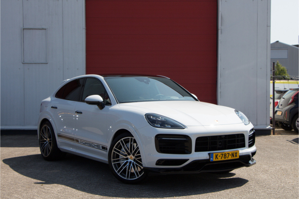 Porsche Cayenne coupé 3.0 340pk | sport design | sport chrono | pasm