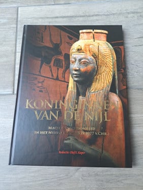 Koninginnen van de Nijl van Olaf E Kaper