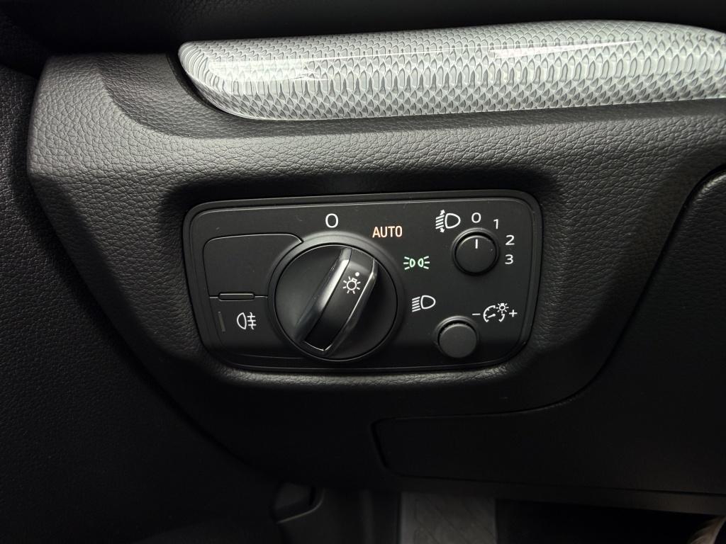 Audi A3 cabriolet 1.8 tfsi ambition pro plus line.