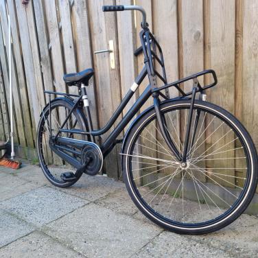 Stevige transport fiets met rekje