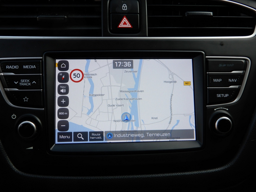 Hyundai I 20 1.0 t-gdi comfort | nl auto | navi | twotone | lm velgen |