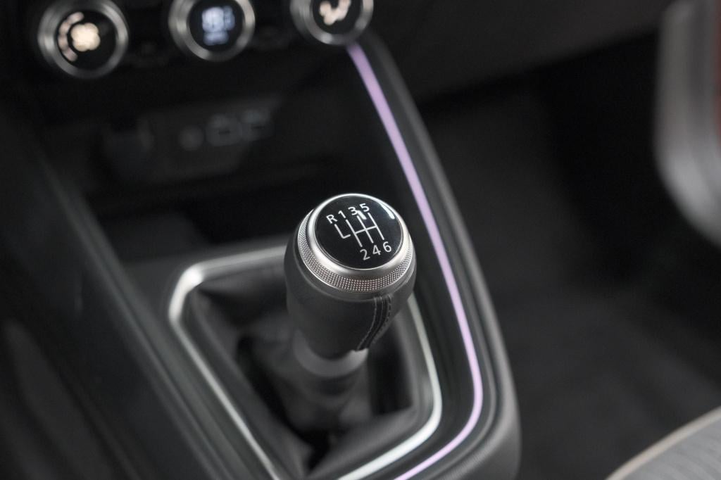 Renault Clio 1.0 tce 90 gpf techno | 360 camera | adaptieve cruise control 