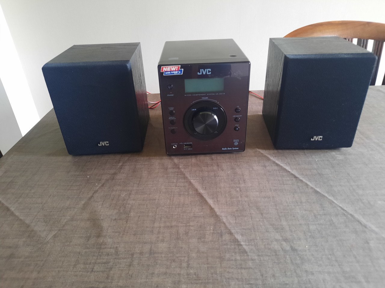 Zwarte cdspeler jvc