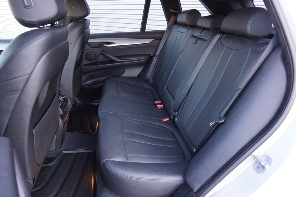 BMW X5 xdrive30d high executive m sport panorama / leder / hud / adap. crui