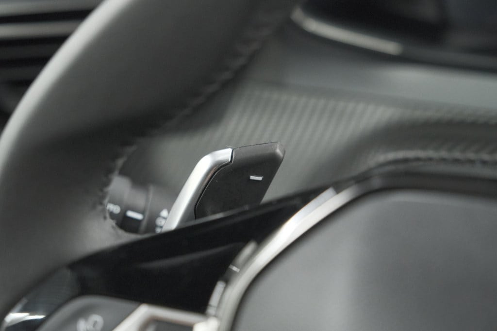 Peugeot 2008 hybrid 136 e-dcs6 allure | 360 camera | adaptieve cruise contr