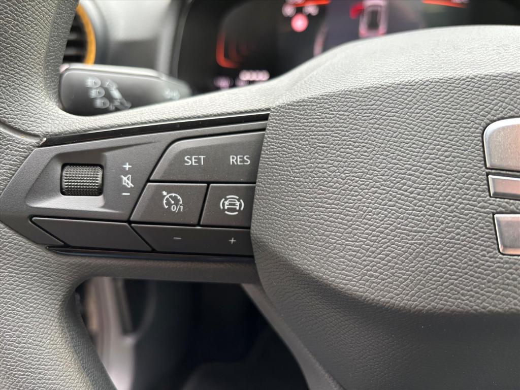 Seat Arona 1.0 tsi 95pk reference| cruise| carplay unieke km stand| rijklaa