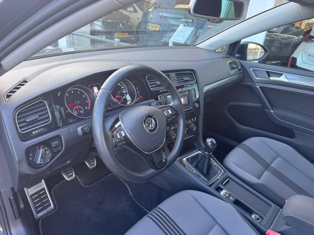 Volkswagen Golf 1.2 tsi allstar r-line