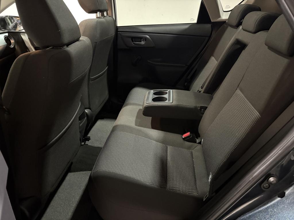 Toyota Auris 1.8 hybrid lease | panodak | navi | camera |