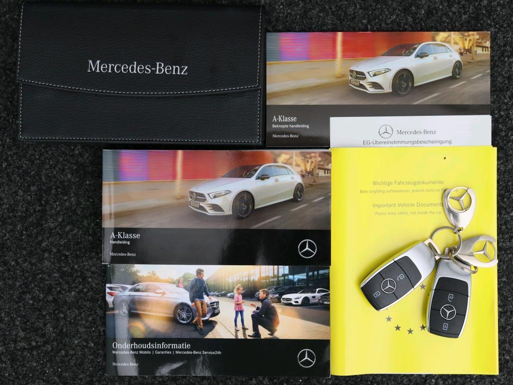 Mercedes-Benz A-Klasse 180 business solution amg amg line | night pakket | 