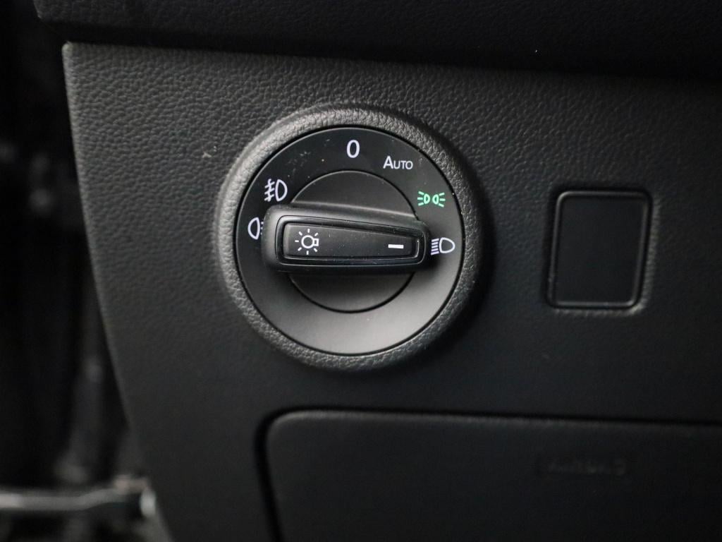 Seat Ateca 1.5 tsi style business intense | panoramadak | navigatie | apple