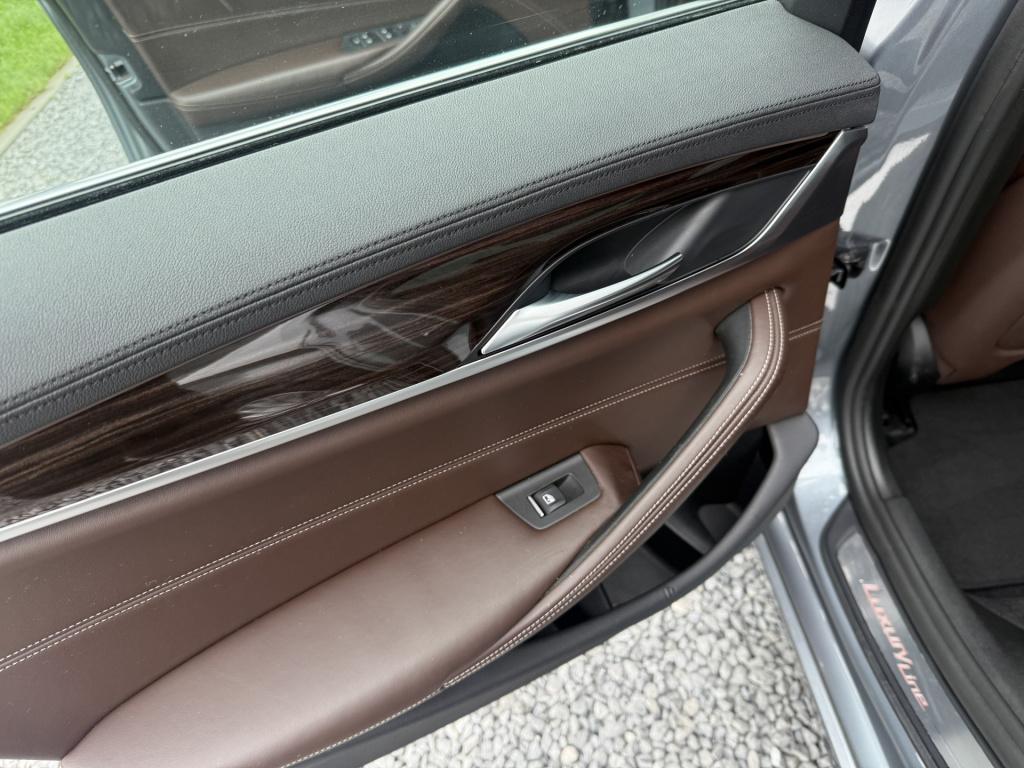 BMW 5 Serie 530i xdrive automaat high executive sedan