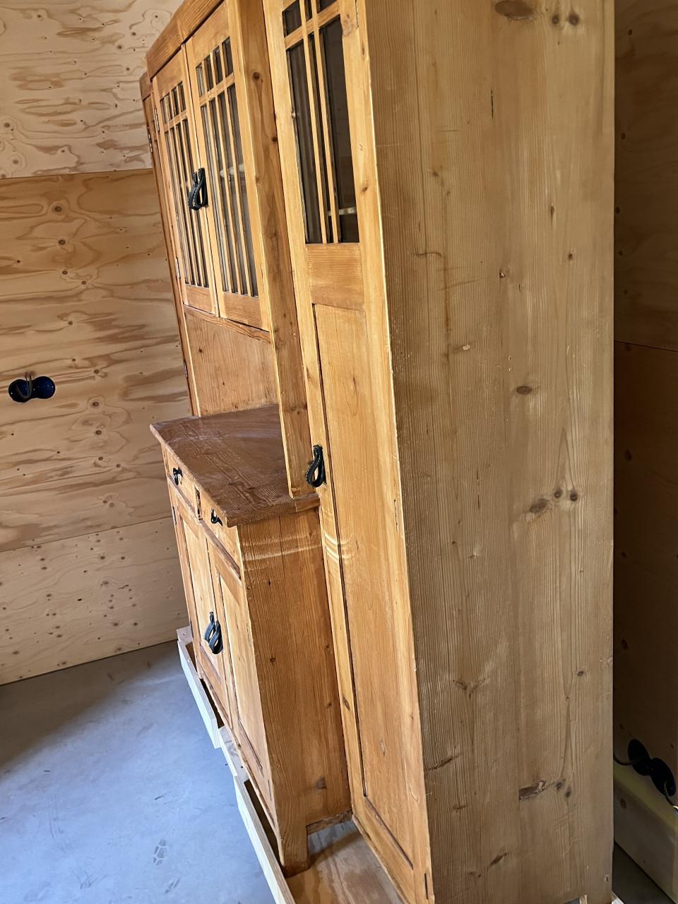 Kast