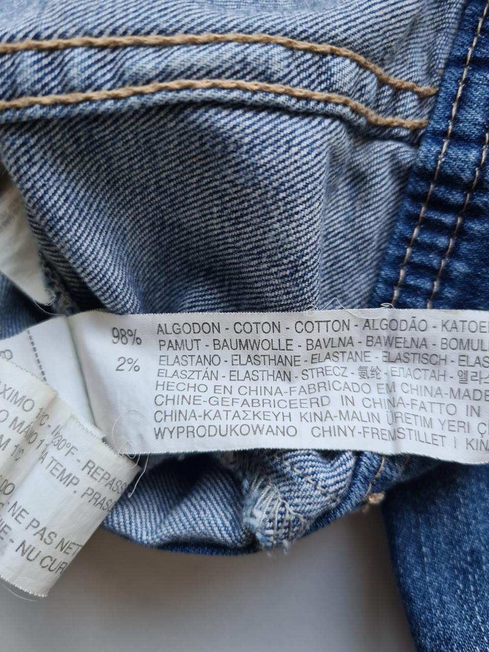 Spijkerstof jasje van Zara Maat 122-128