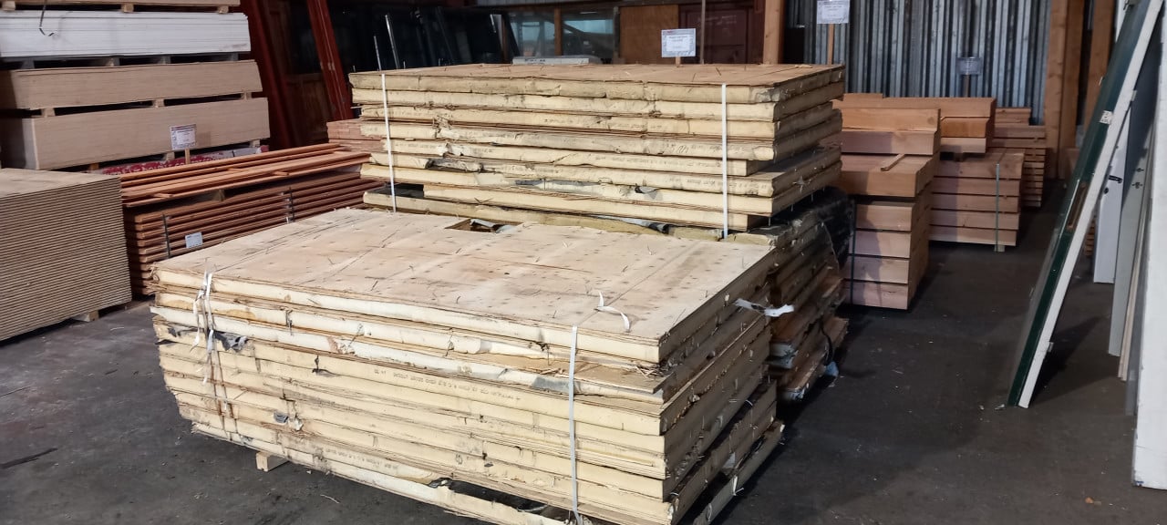 Underlayment plaat met isolatie