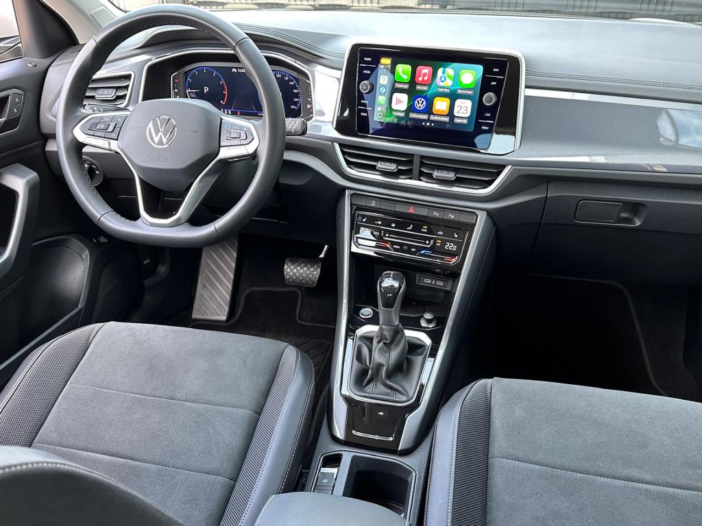 Volkswagen T-roc 1.5 tsi 150pk dsg style carplay | camera | keyless | elek.