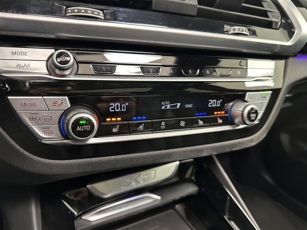 BMW X3 xdrive30e m-sport | stoelkoeling | panoramadak | 20'' |